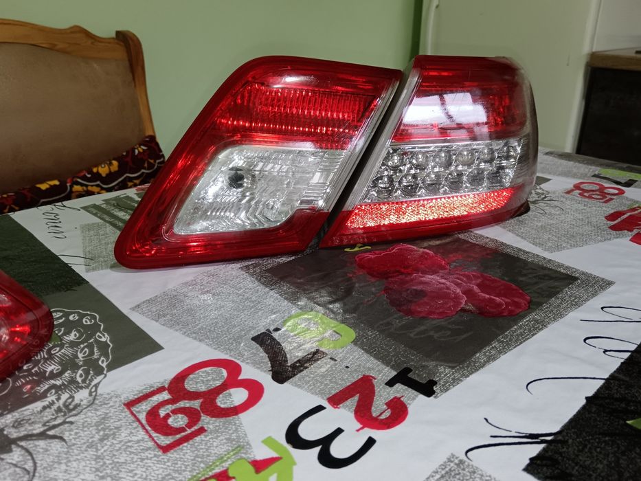 Задний стопы от TAYOTA CAMRY B/U 100$
