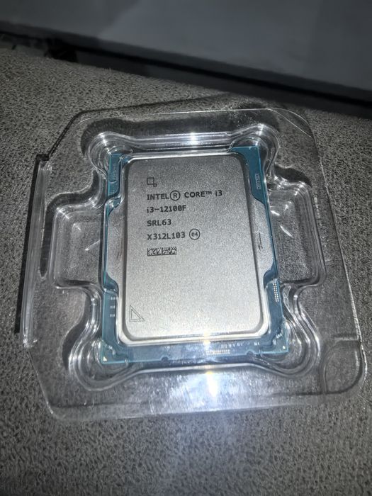 Продам Intel core i3-12100f был использован два года