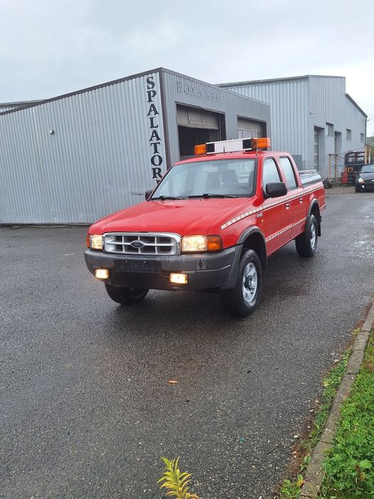 Ford ranger 2.5 diesel 4x4 mic mare clima an 2002