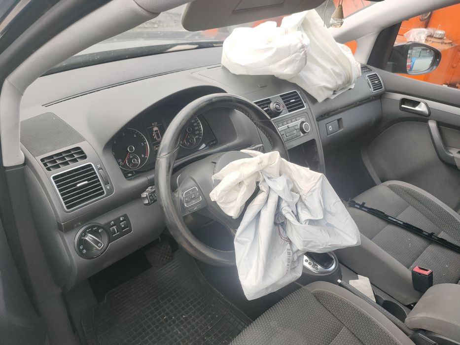 Piese motor cutie DSG injectoare turbo  vw Touran 2012 2.0tdi CFH