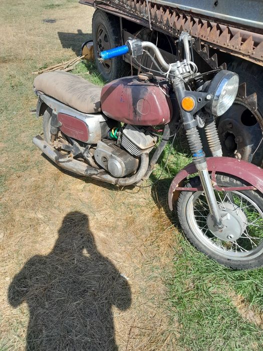 Продам мотоцикл восход.