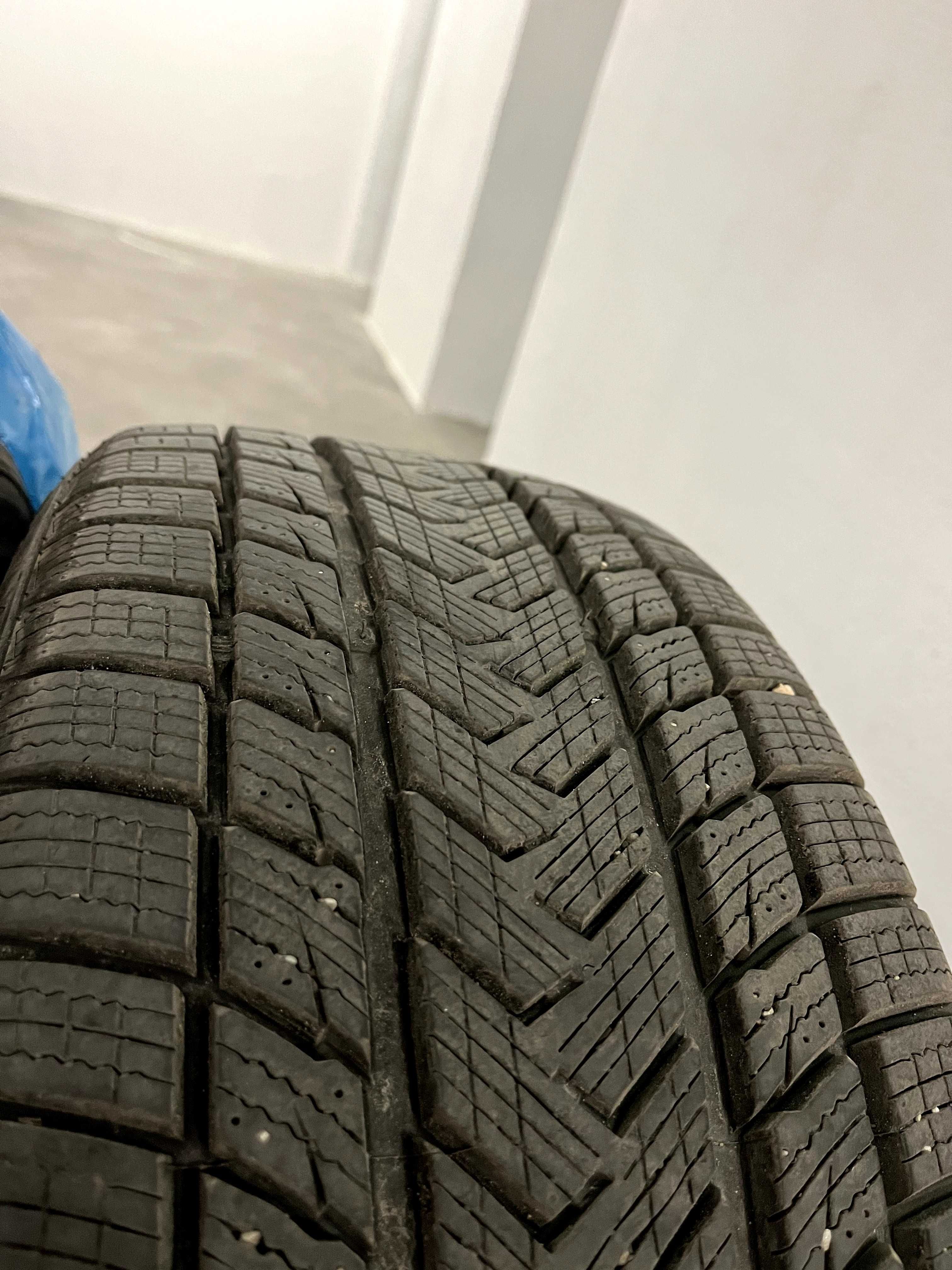 Зимни гуми Gripmax 225/45/19 SureGrip Pro Winter 2024