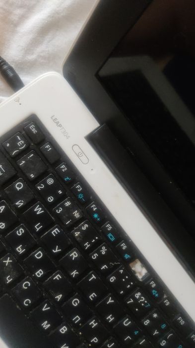 Продам на запчасти LEAPT304