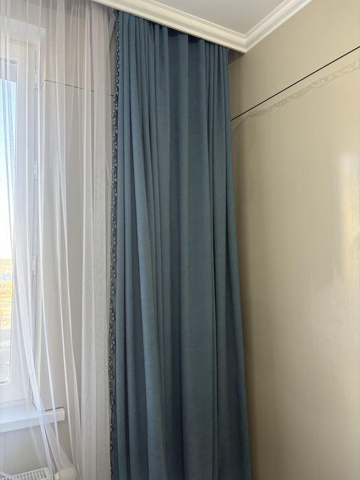 Шторы и дивандек