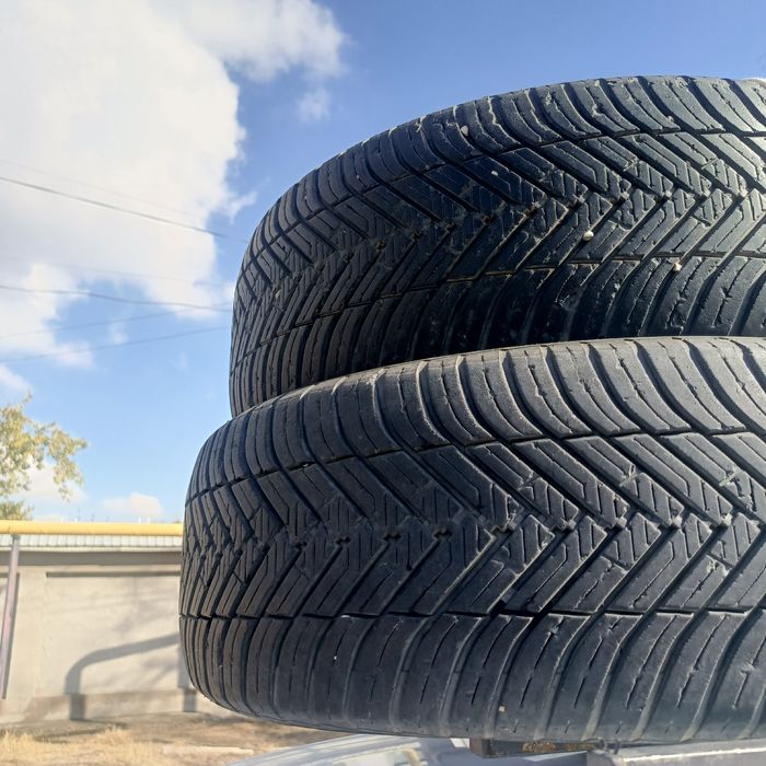 Holate yaxshi 235/55/R19