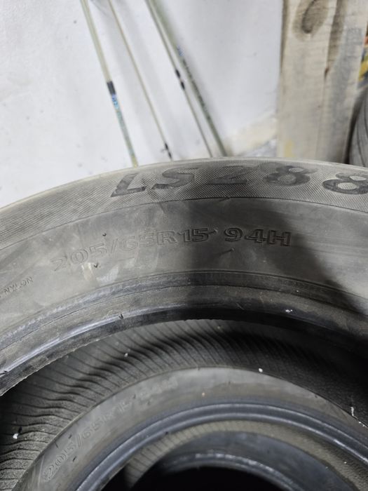 Шины 205/65/R15.