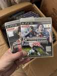 большую коллекцию дисков для PlayStation 3 (PS3) – около 80 штук