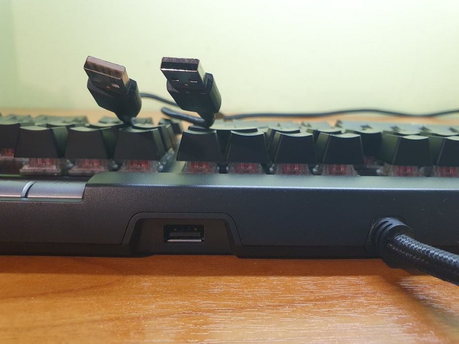 HyperX Alloy Elite RGB Cherry MX Red Клавиатура