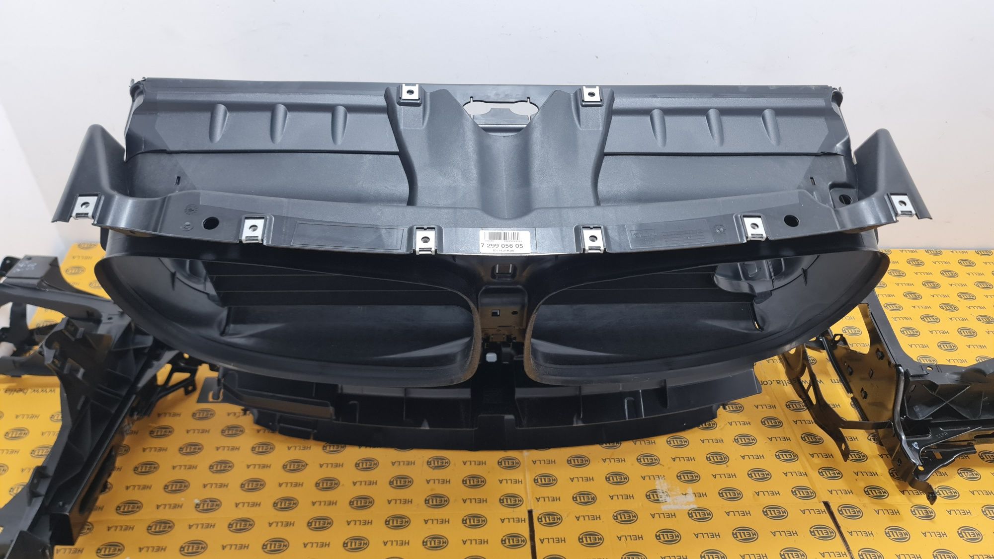 Trager deflector aer suport far aripa capota BMW 7 f01 lci facelift ni