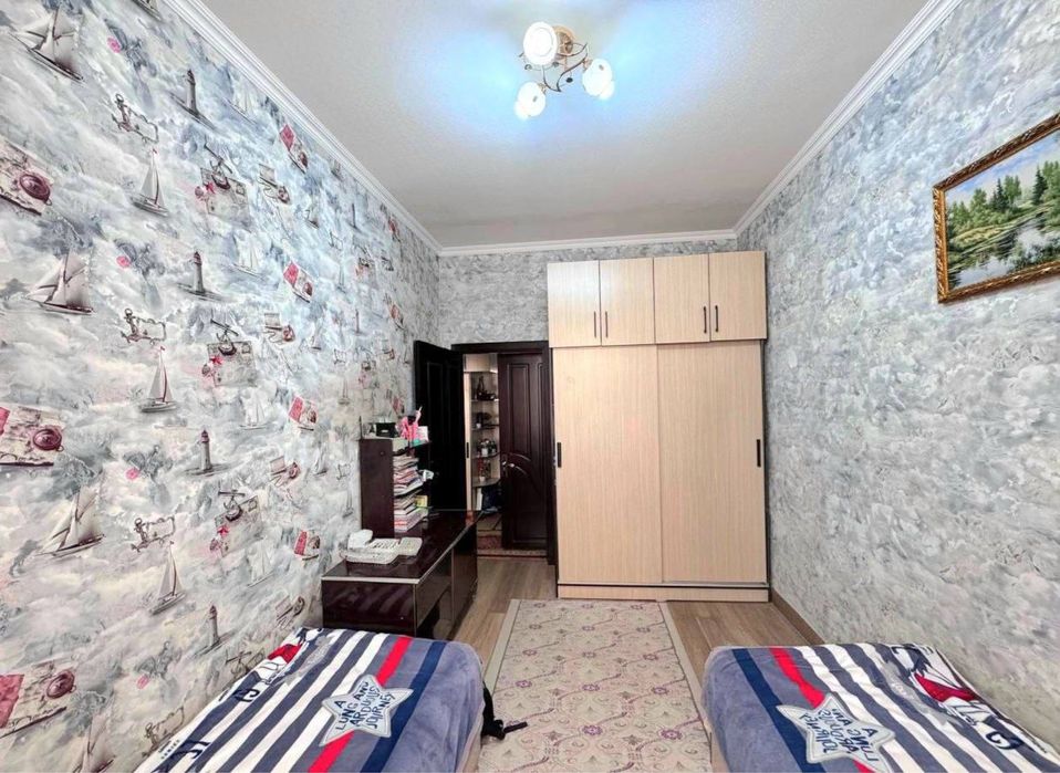 Новостройка карасу-1, 3/2/4 кирпич 80 кв.м.