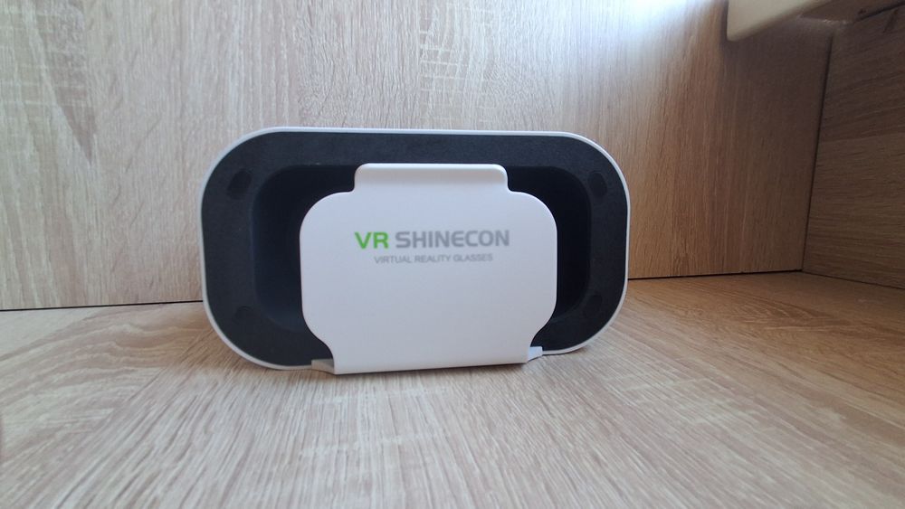 Продам VR очки SHINECON