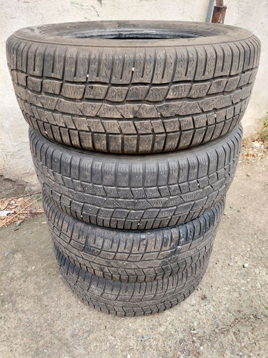 Anvelope 185/195/65/R15,205/55/60/R16,215/60/R16,225/45/R17,215/65/R16