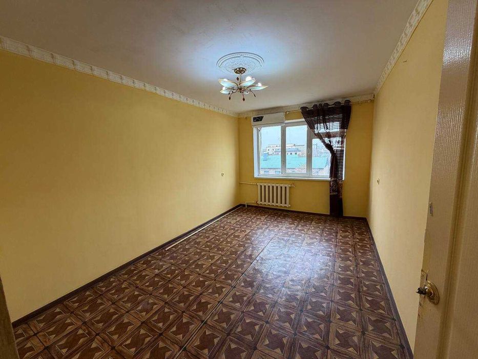 Продаётся 2х комн квартира на 4 этаже Ор-р Овир