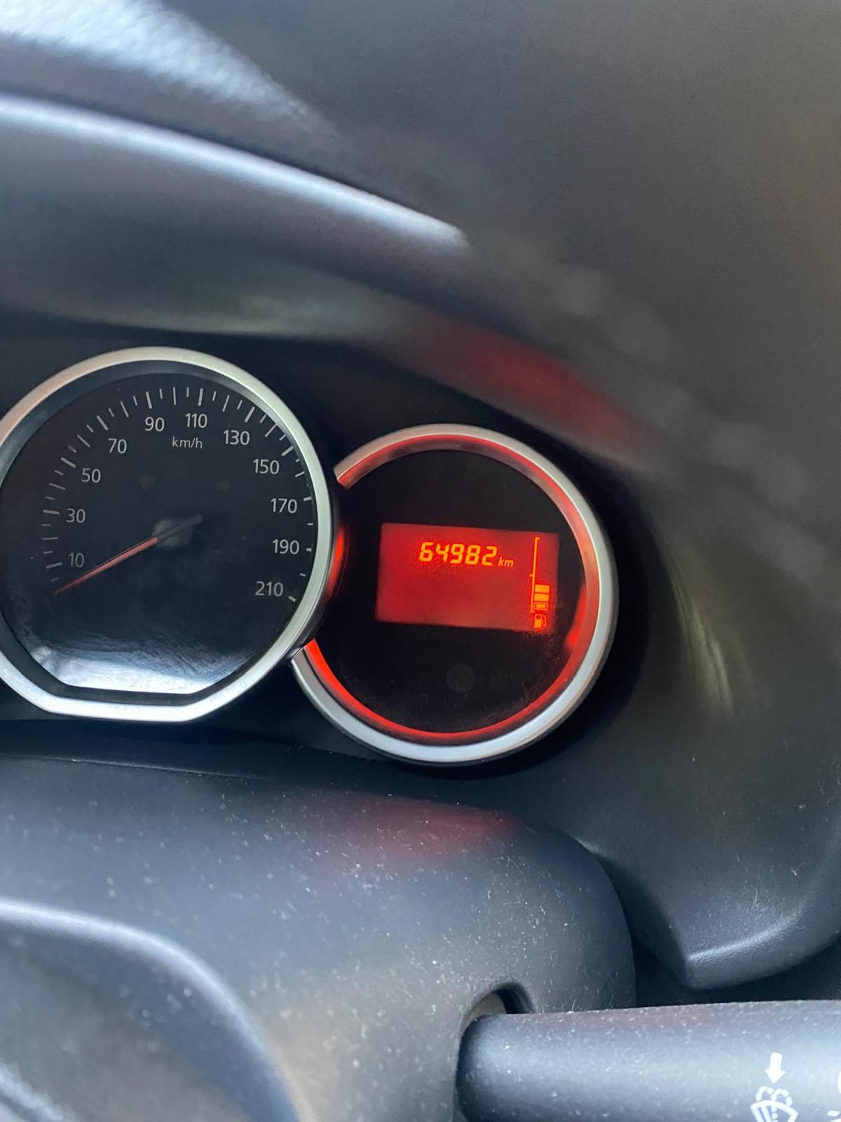 Dacia Sandero Stepway Prestige 0.9 TCE ,90 CP ,2017 EURO 6  6990€ Pret