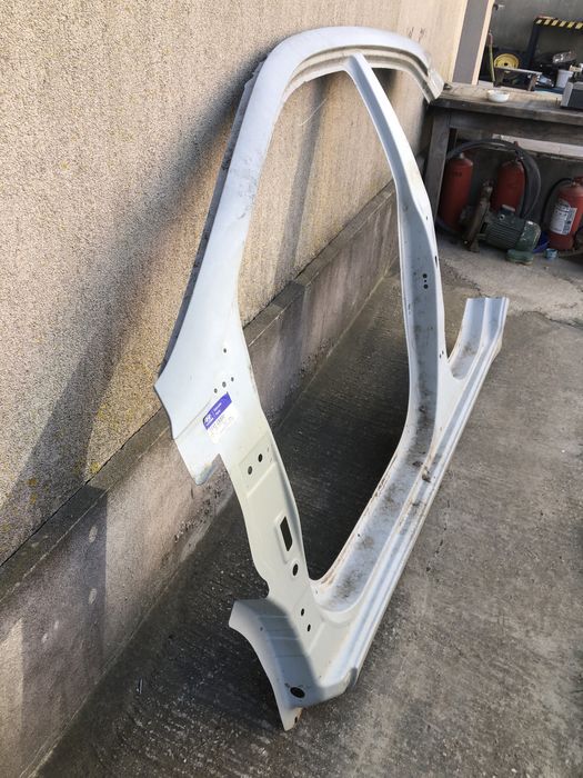 Panoul lateral stanga prag contraaripa Hyundai I20 an 2014-2018