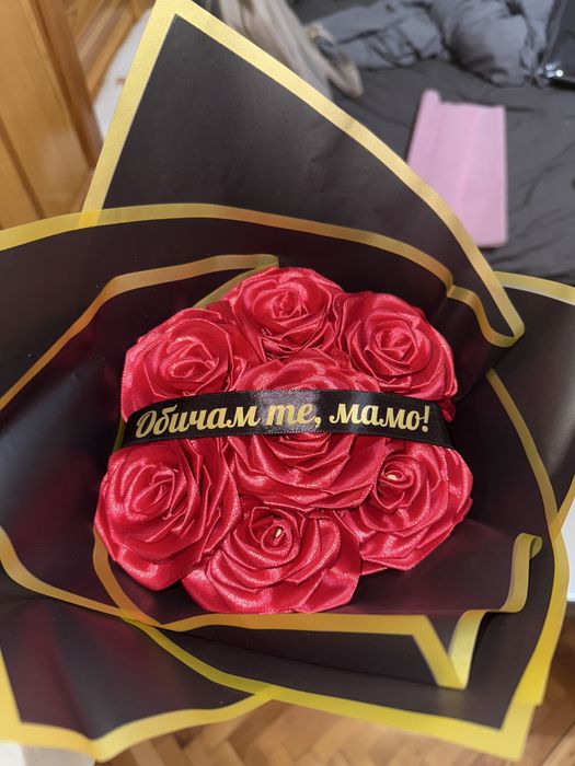 Евтини сатенени букети