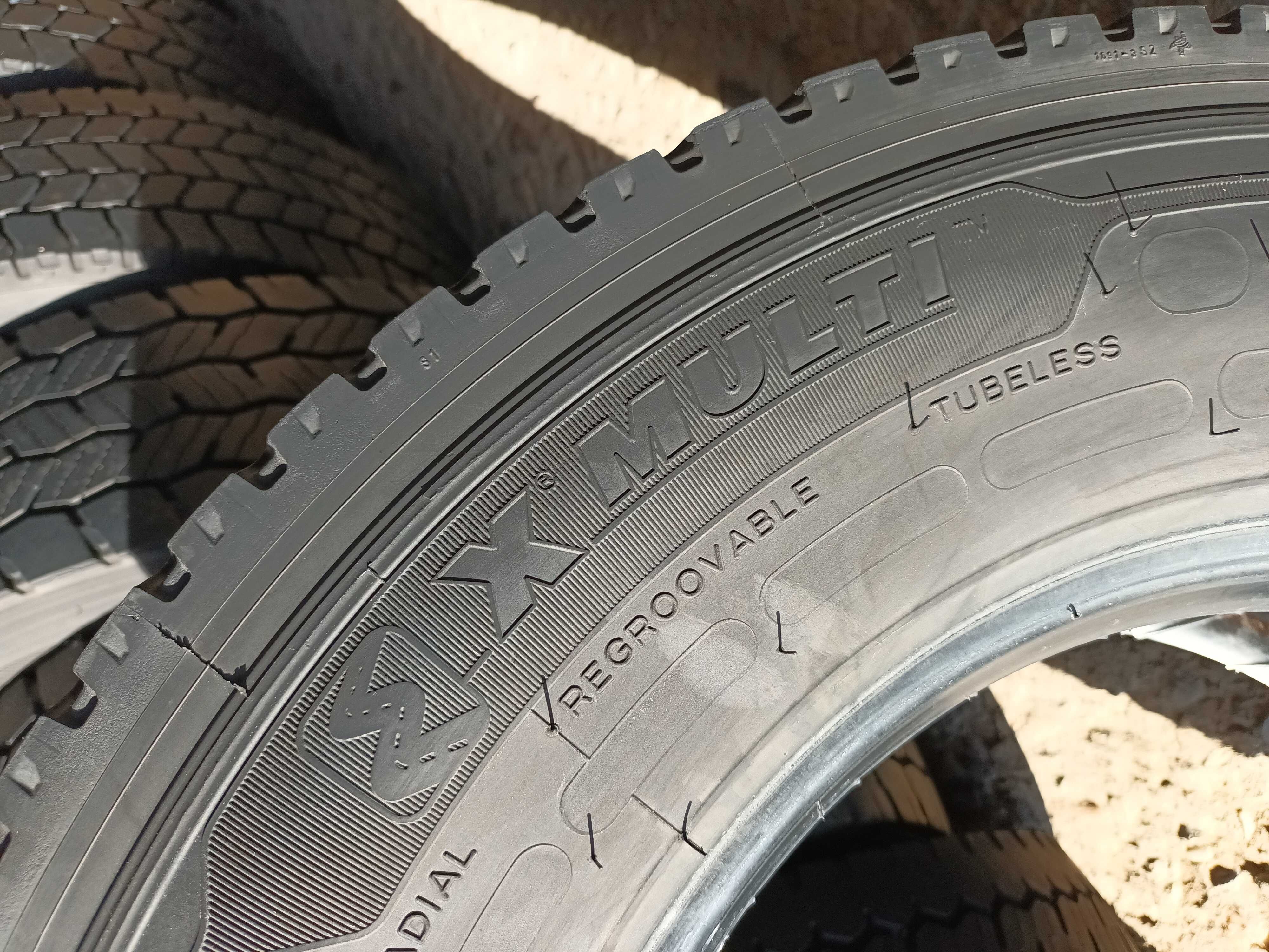 2 товарни гуми 245/70 R17.5 Michelin X Multi D 136/134M M+S Germany