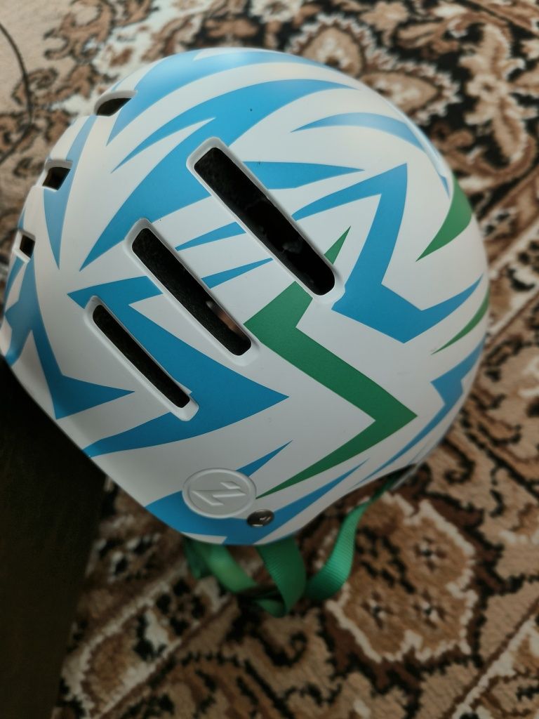 Каска lazer street jr
