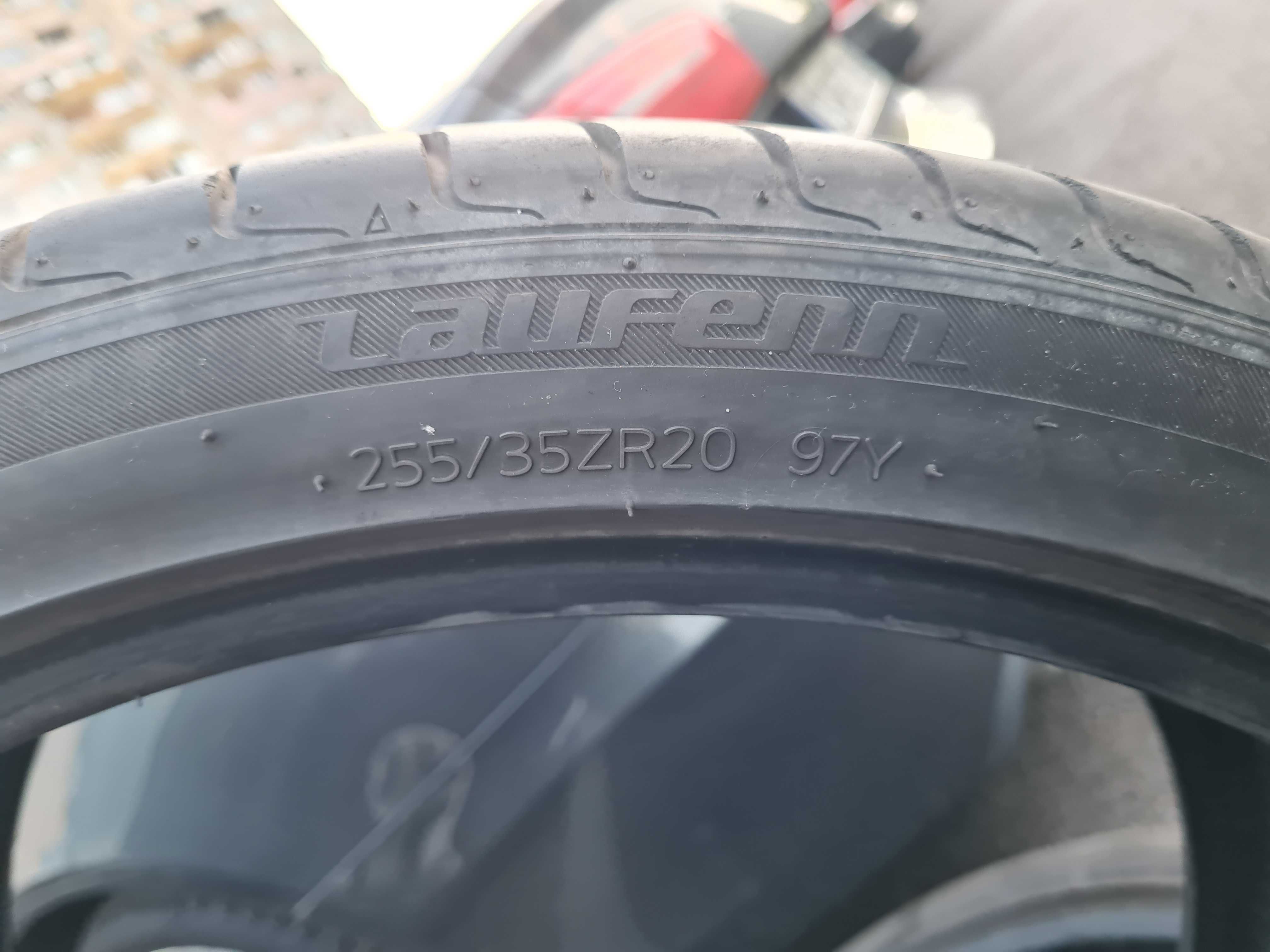 Летни гуми Laufenn 255/35ZR20 97Y 3 броя