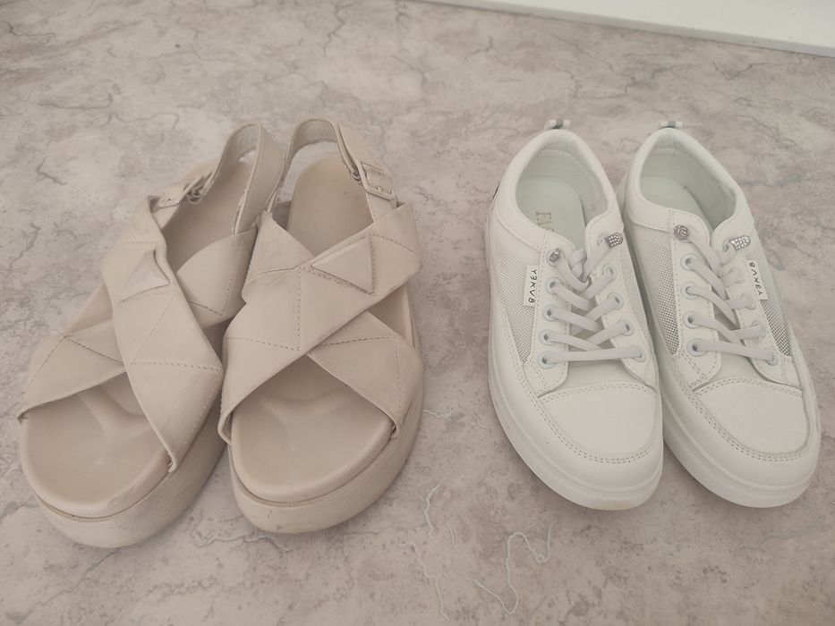 Сандали и кроссовки