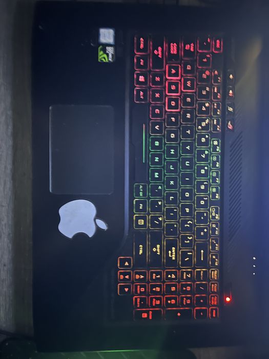 Asus RogStrix GL703GE, i7-8750H, 17.3”,GTX 1050 TI 4GB,1TB HDD+256 SSD