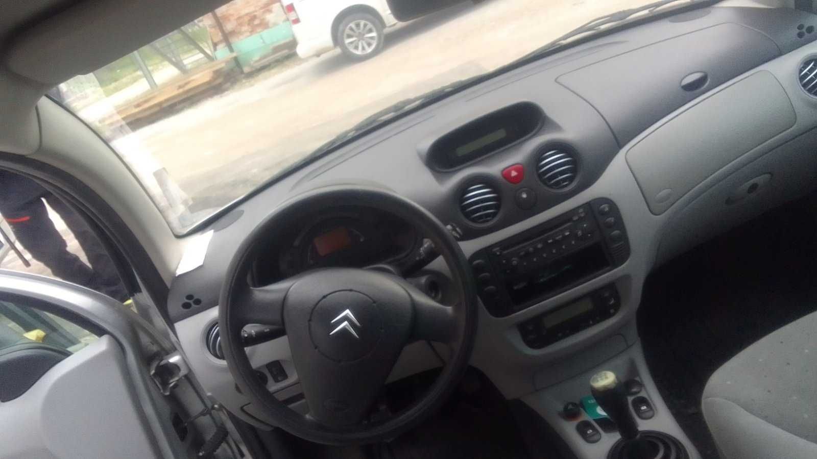 Продава се Citroen C3 1.4 I SX