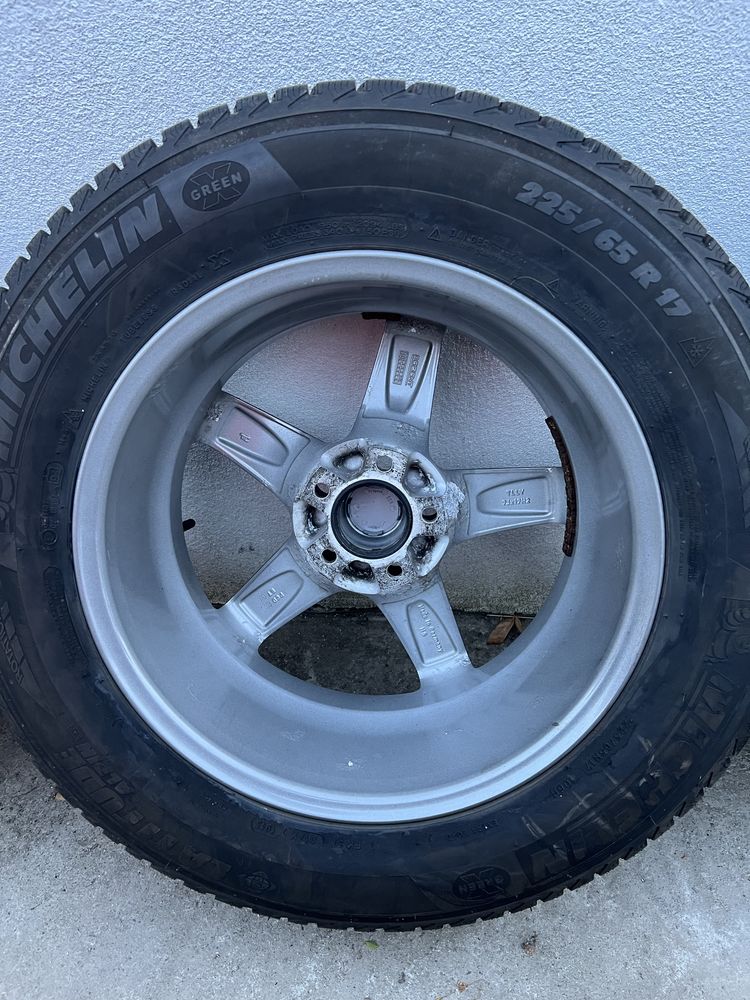 Jante aliaj 5x114,3 R17 cu cauciucuri M+S 225/65 R17