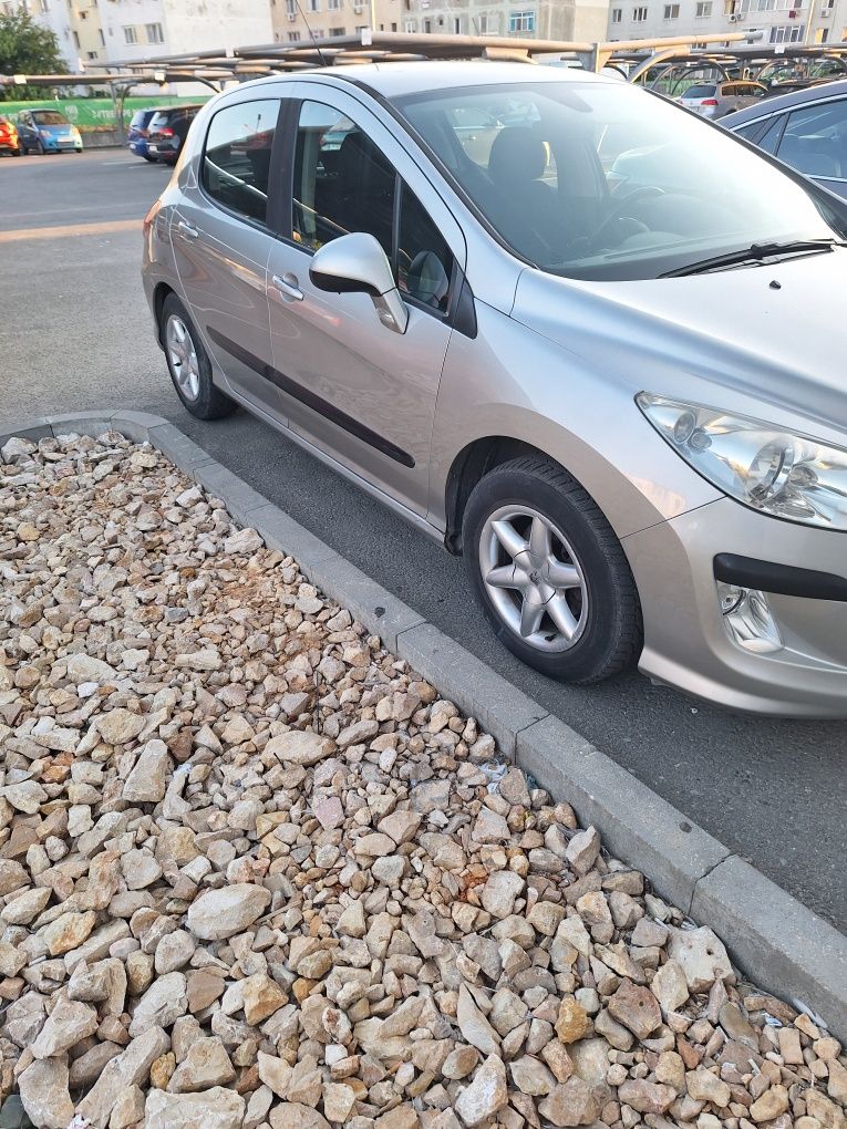 Peugeot 308 1.6 120 cp