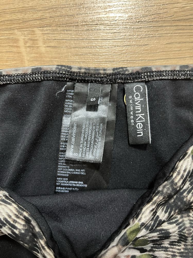 Calvin Klein бански размер S