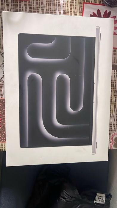 MacBook Pro 16" M4 Pro