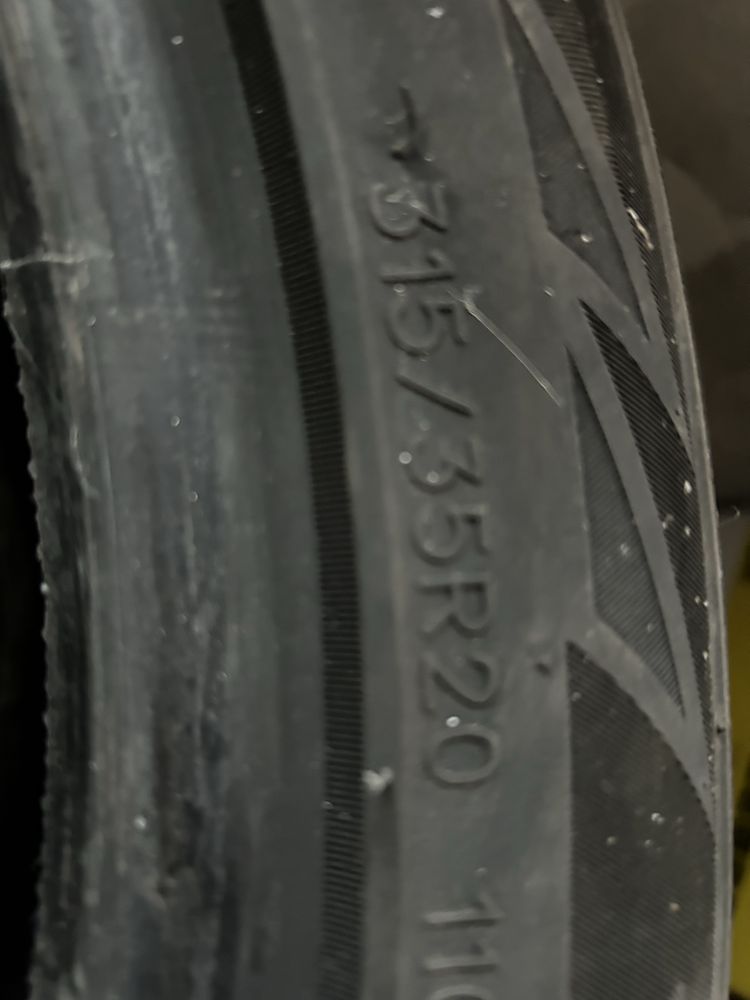 Anvelope iarna noi 315/35/R20