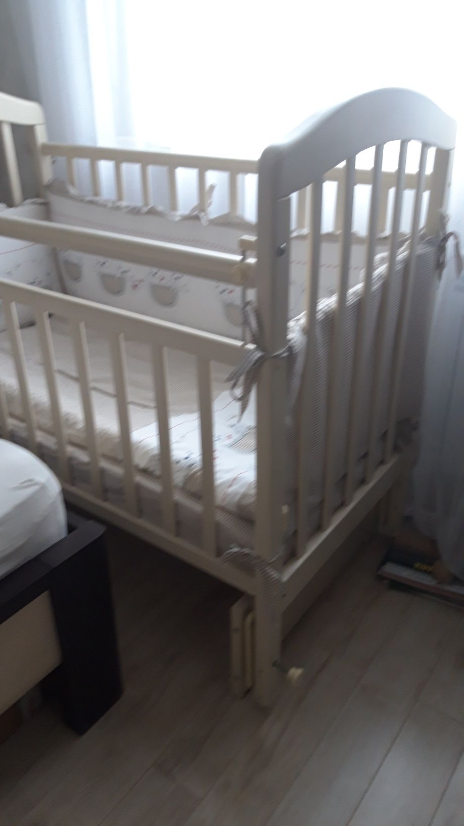 Продаю детскую кроватку