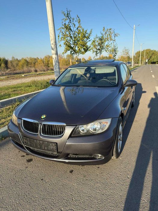 Vand BMW Seria 3 E90 320D Automat