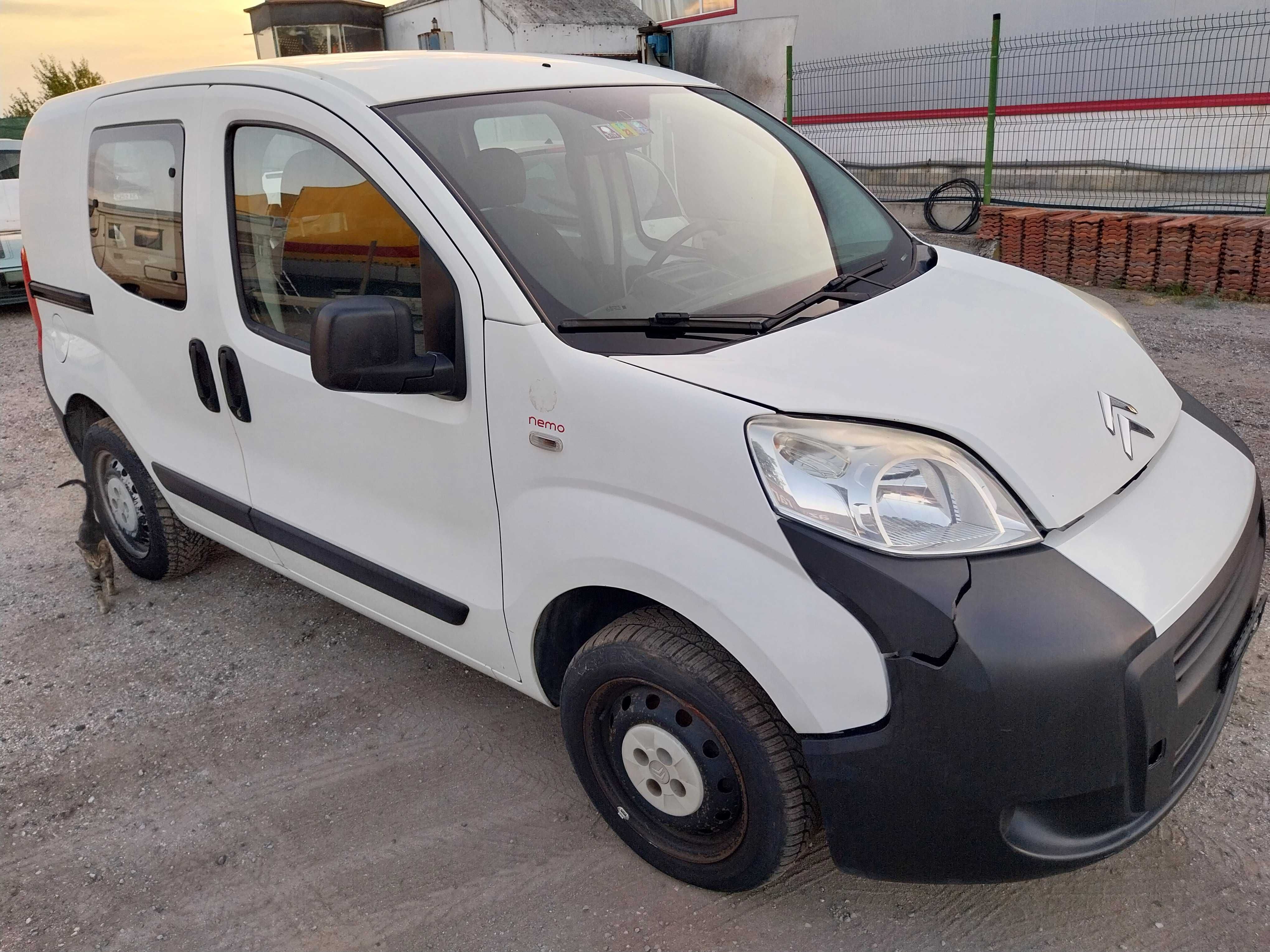 Citroen Nemo 1,4i нов внос Швейцария (повреден)
