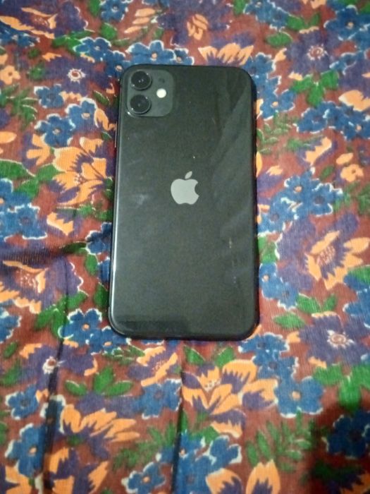 IPhone 11 64 GB 270$
