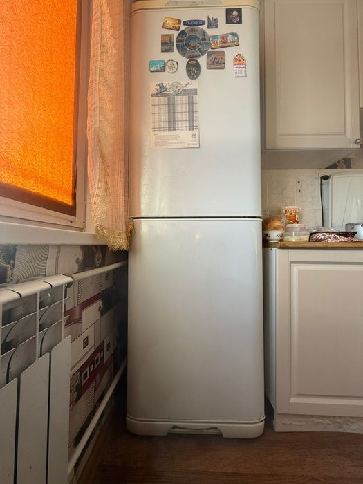 Холодильник в хорошем состоянии