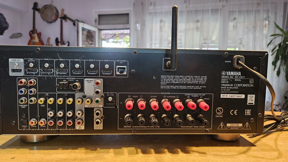 Ресивър YAMAHA RX-V577