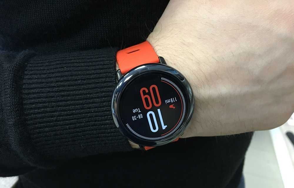 Продаю смарт часы Xiaomi Amazfit Pace