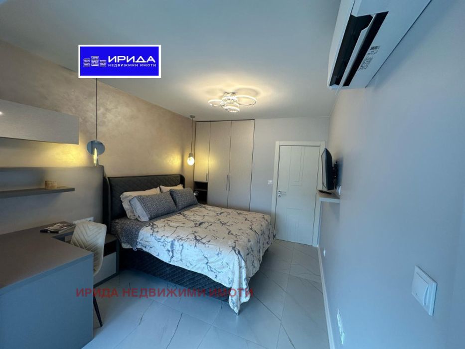 Дава се под наем Двустаен апартамент в София, Център - 56 кв.м за 870 € - Снимка #1