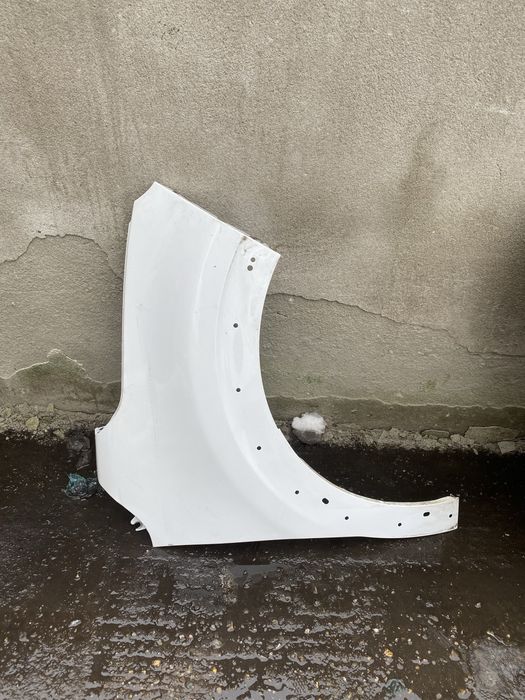 Aripa dreapta fata Citroen C3 generatia3 an dupa 2016