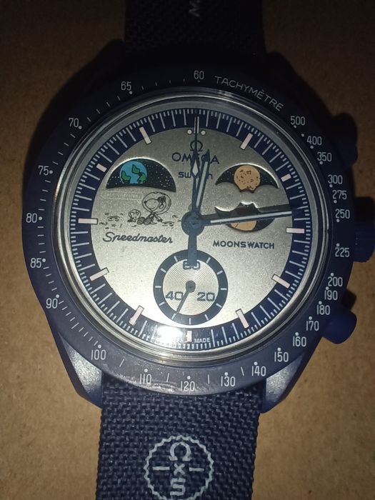 Omega x Swatch snoopy