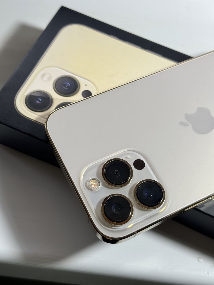 Продаю Iphone 13 pro max  в идеальном состоянии