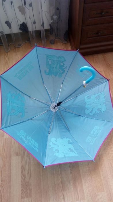 Зонтик Бэн 10 диаметр 84см,полуавтомат