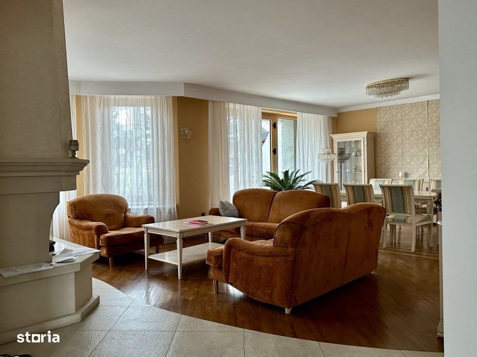 Vila de inchiriat, 465mp, zona Gruia