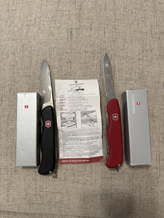 Briceag multifunctional Victorinox nou, in cutie