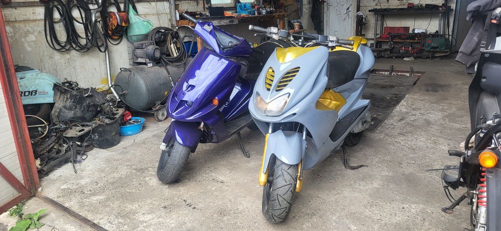 Vând yamaha aerox și malaguti f12