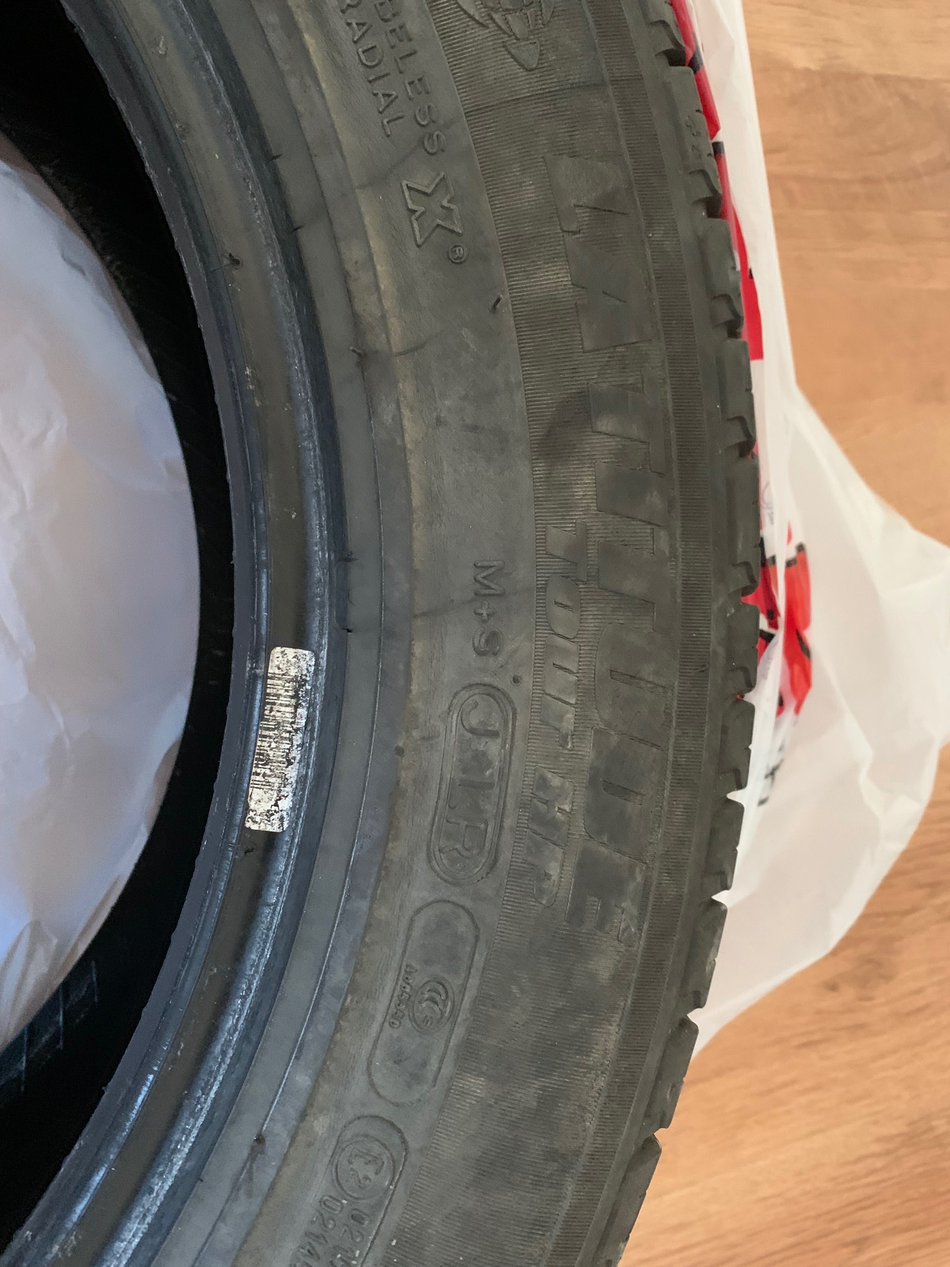 Michelin 255/55/R19