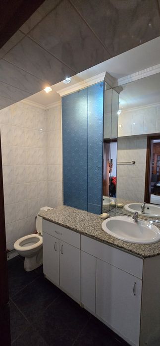 Ofer spre inchiriere garsoniera zona ultracentrala