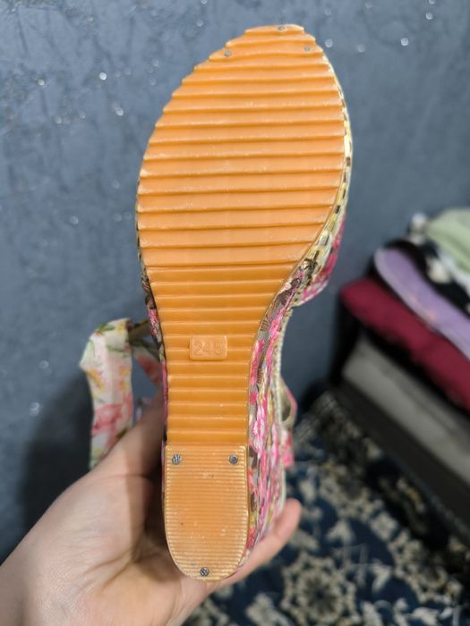 Обувь женская в продаже!