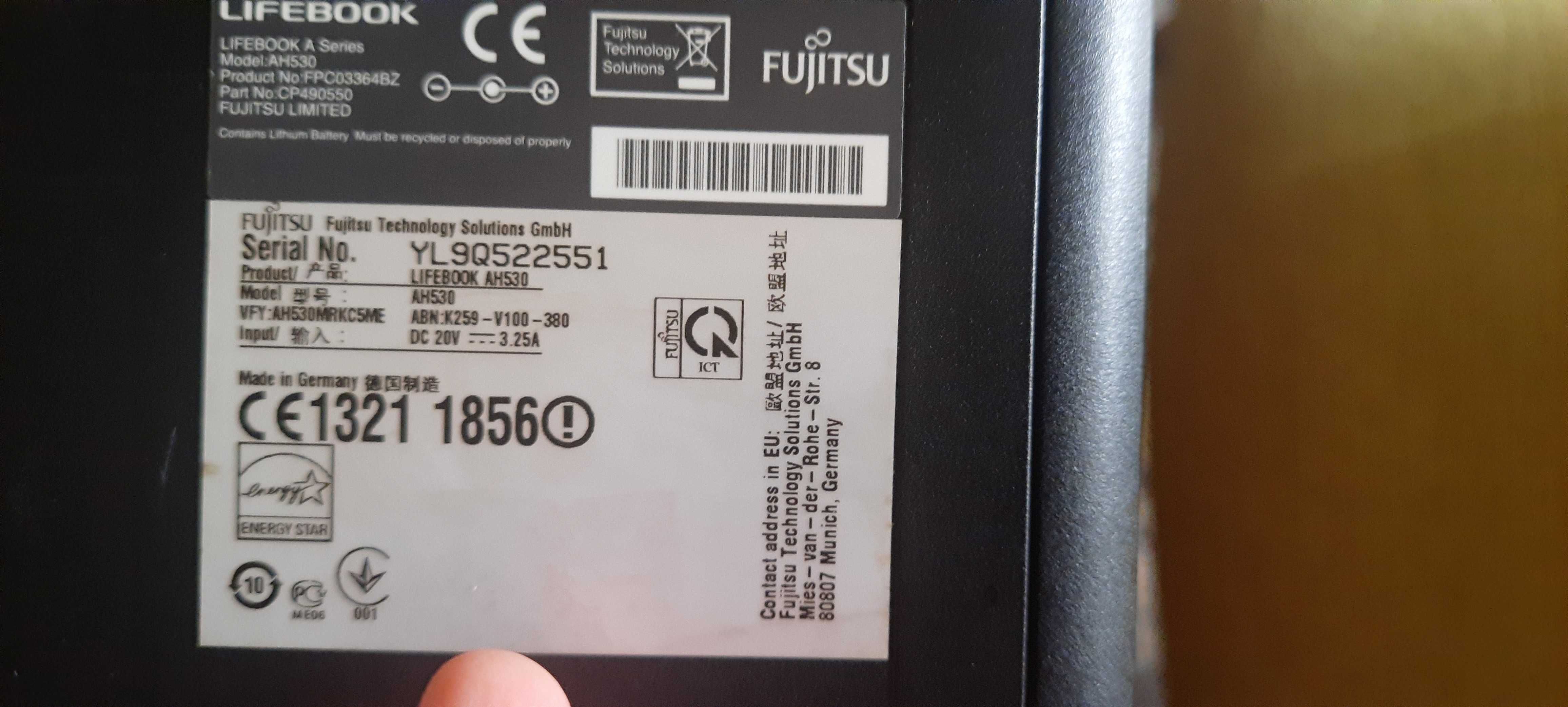 Fujitsu AH530 диагональ 15,6" сделано в Германии в идеальном состоянии